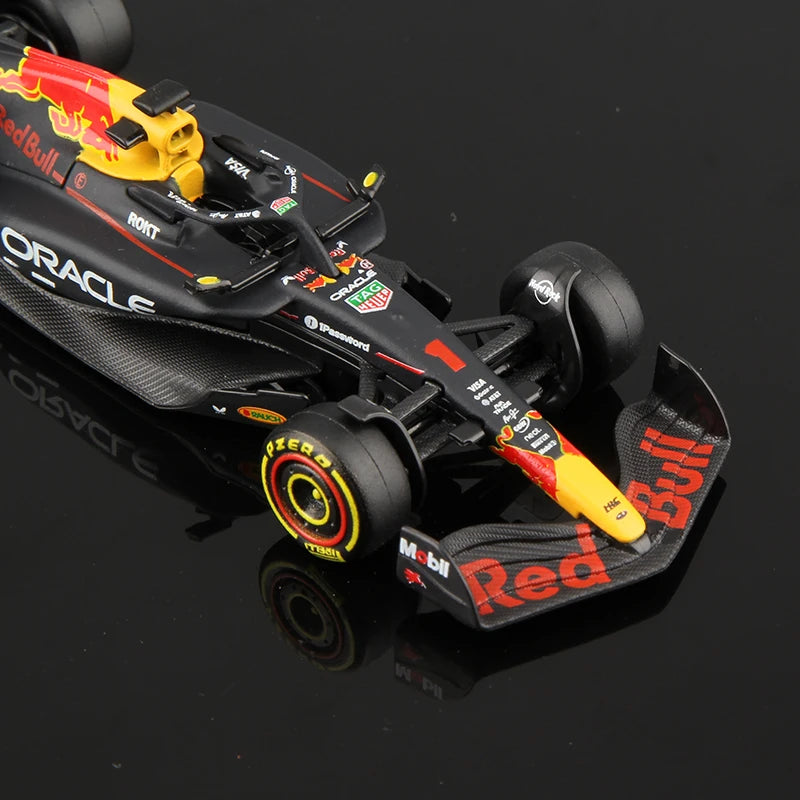 Diecast Racing Car – 1:64 Metal Formula Model