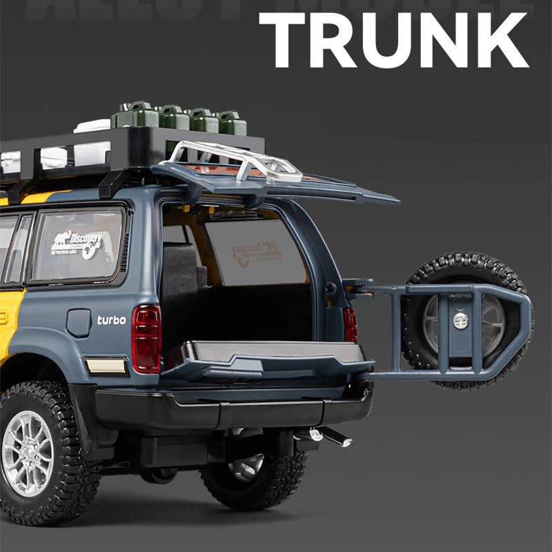 1:24 Diecast Car – Metal Miniature Model for Collectors