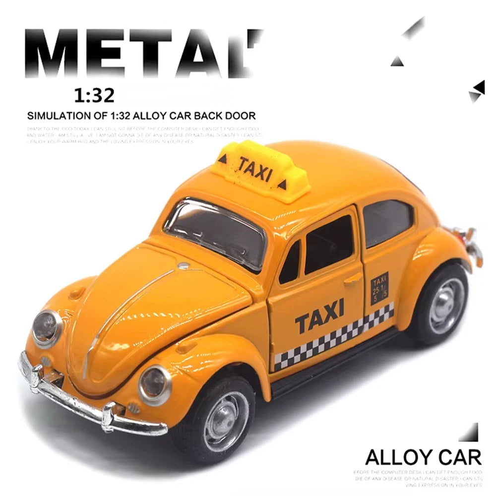 Vintage Diecast Racing Car – 1:32 Metal Pull-Back Collectible