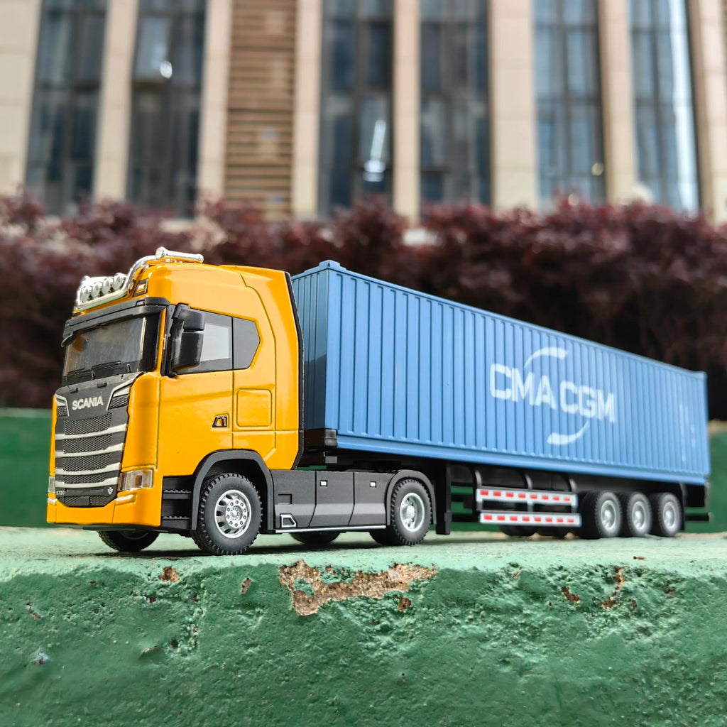 1/50 Simulation Large Truck Toy Car Model Alloy Diecast Transport Container Vehicle Car For Boy Gifts with Sound Light Pull Back
