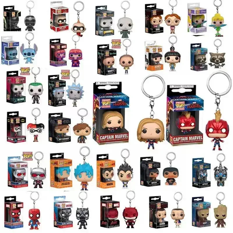Superhero Keychain Figure – 4cm Vinyl Collectible Toy