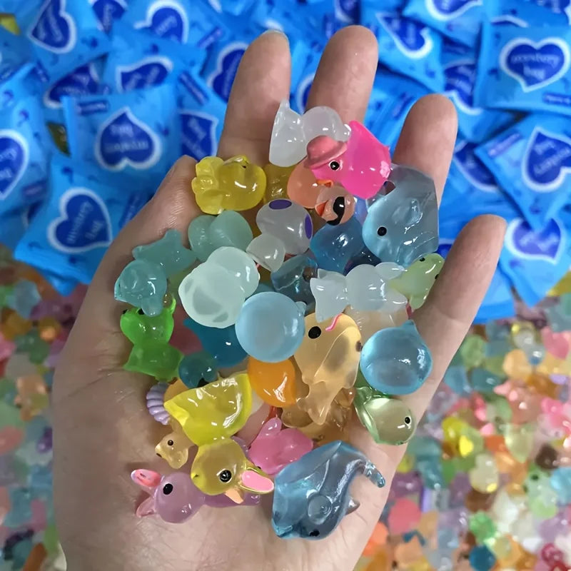 Mini Animal Figurines – 60-Piece Glow in the Dark Resin Set