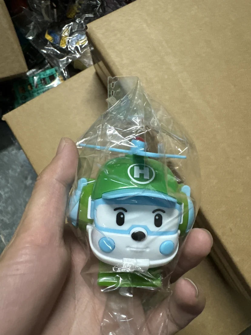 18cm Transforming Robot Action Figure Toy