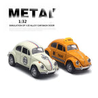 Vintage Diecast Racing Car – 1:32 Metal Pull-Back Collectible