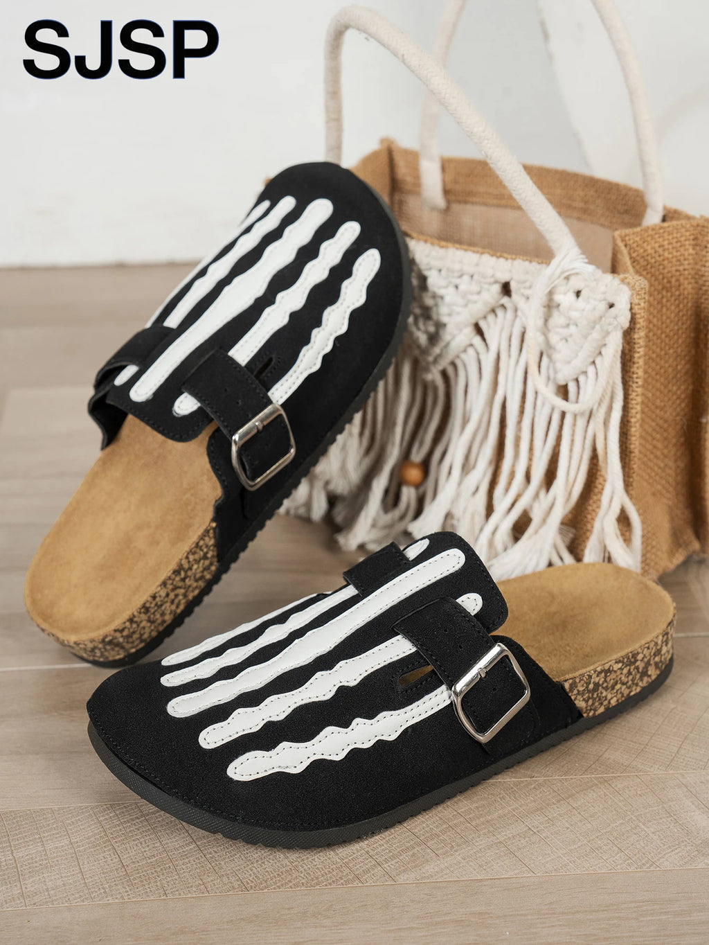 Women's New Half-Slip Halloween Trendy Skeleton Print Slip-On Design Sandals, Closed-Toe Low-Top Buckle Strap Casual Slippers, Suitable for Indoor and Outdoor Wear, Spring, Summer, and Autumn, Unique Street Style Minimalist D