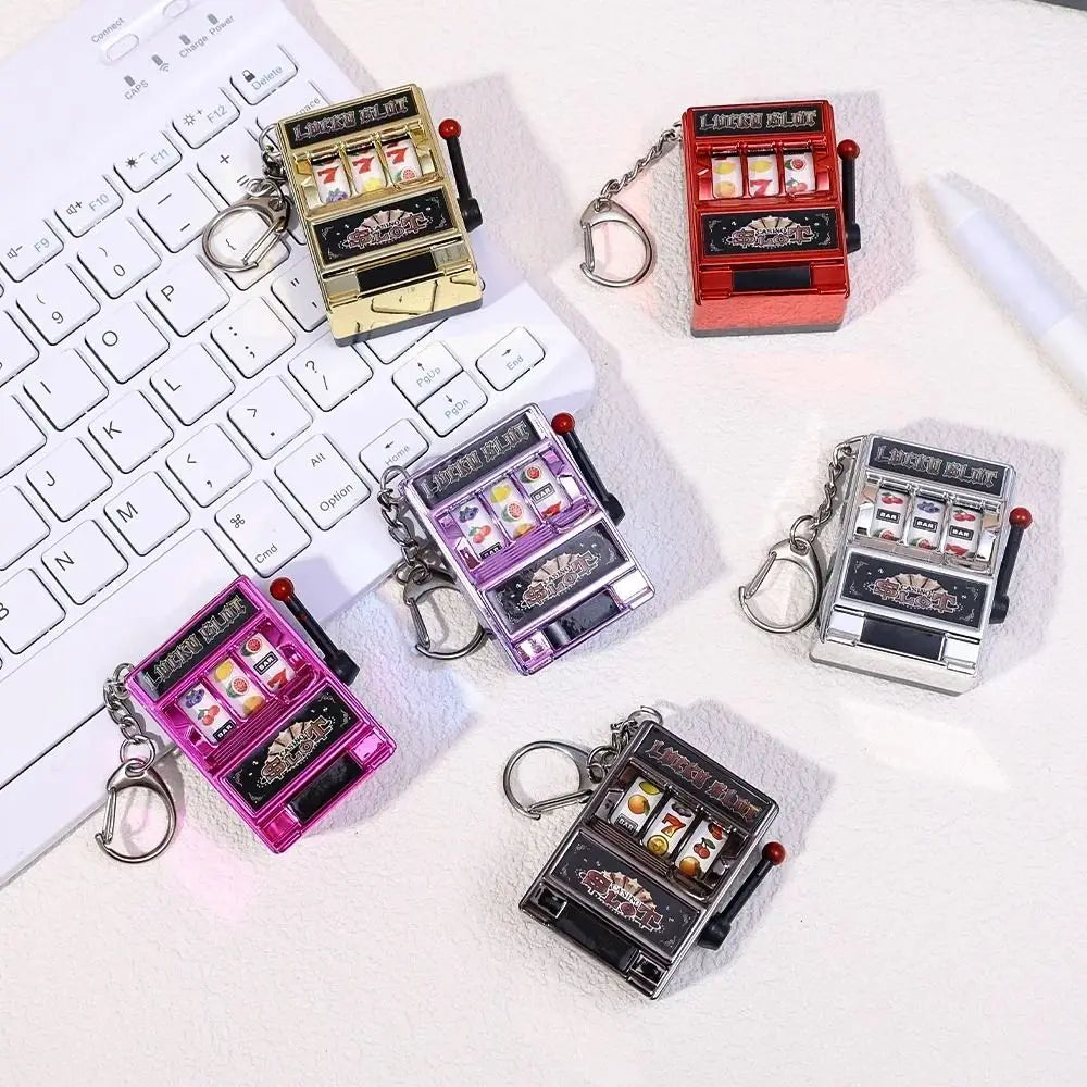 Mini Arcade Keychain – Pocket Fidget Game Toy