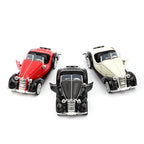 1:32 Diecast Car – Classic Pull Back Model