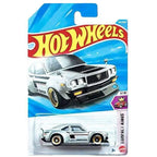 1:64 Diecast Car – Collectible Metal Model