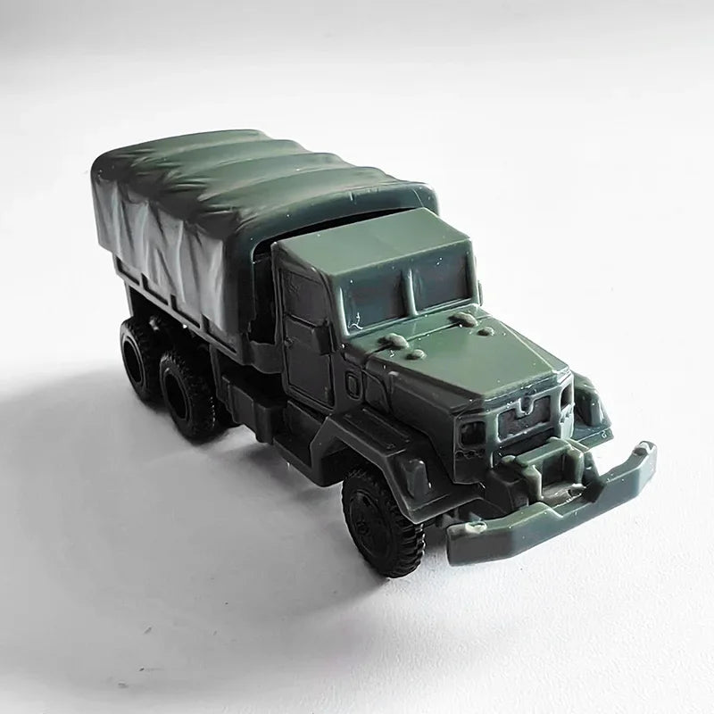 Tank Model Kit – 1:144 Scale Military Tank Set