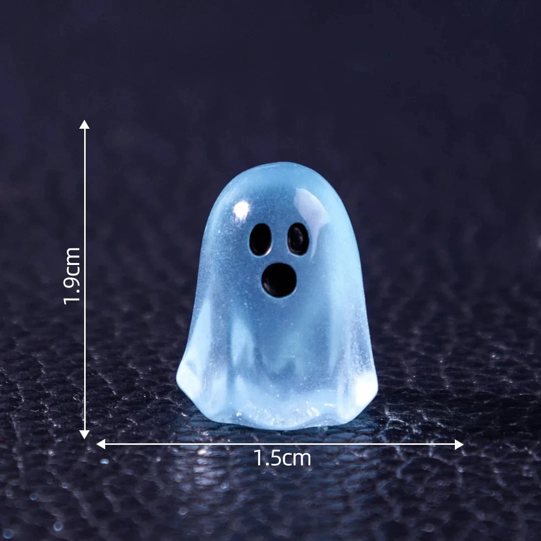 Luminous Ghost Figures – Glowing Mini Halloween Decorations