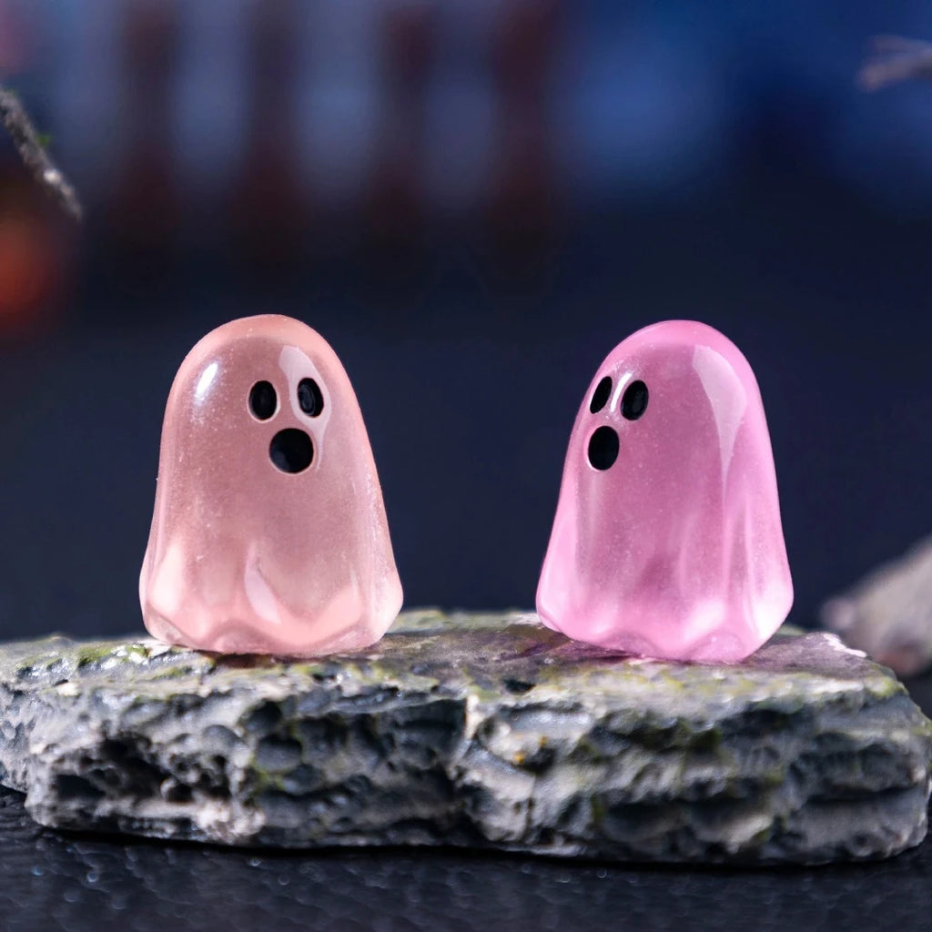 Luminous Ghost Figures – Glowing Mini Halloween Decorations