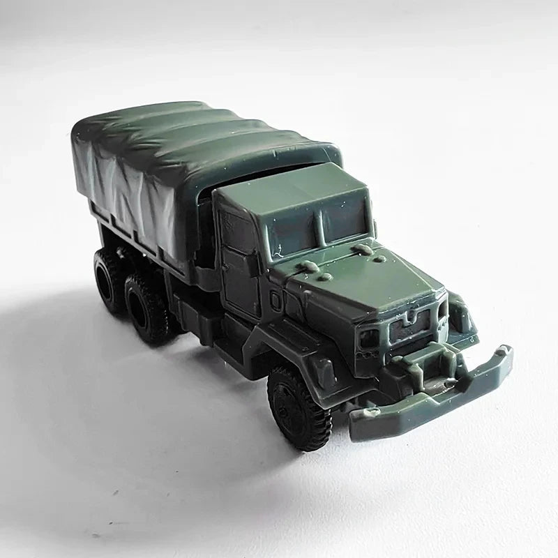 Tank Model Kit – 1:144 Scale Military Vehicle Set