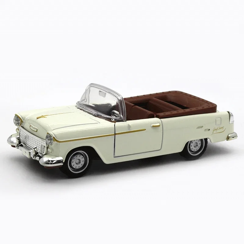 Diecast Classic Car – 1:32 Metal Toy